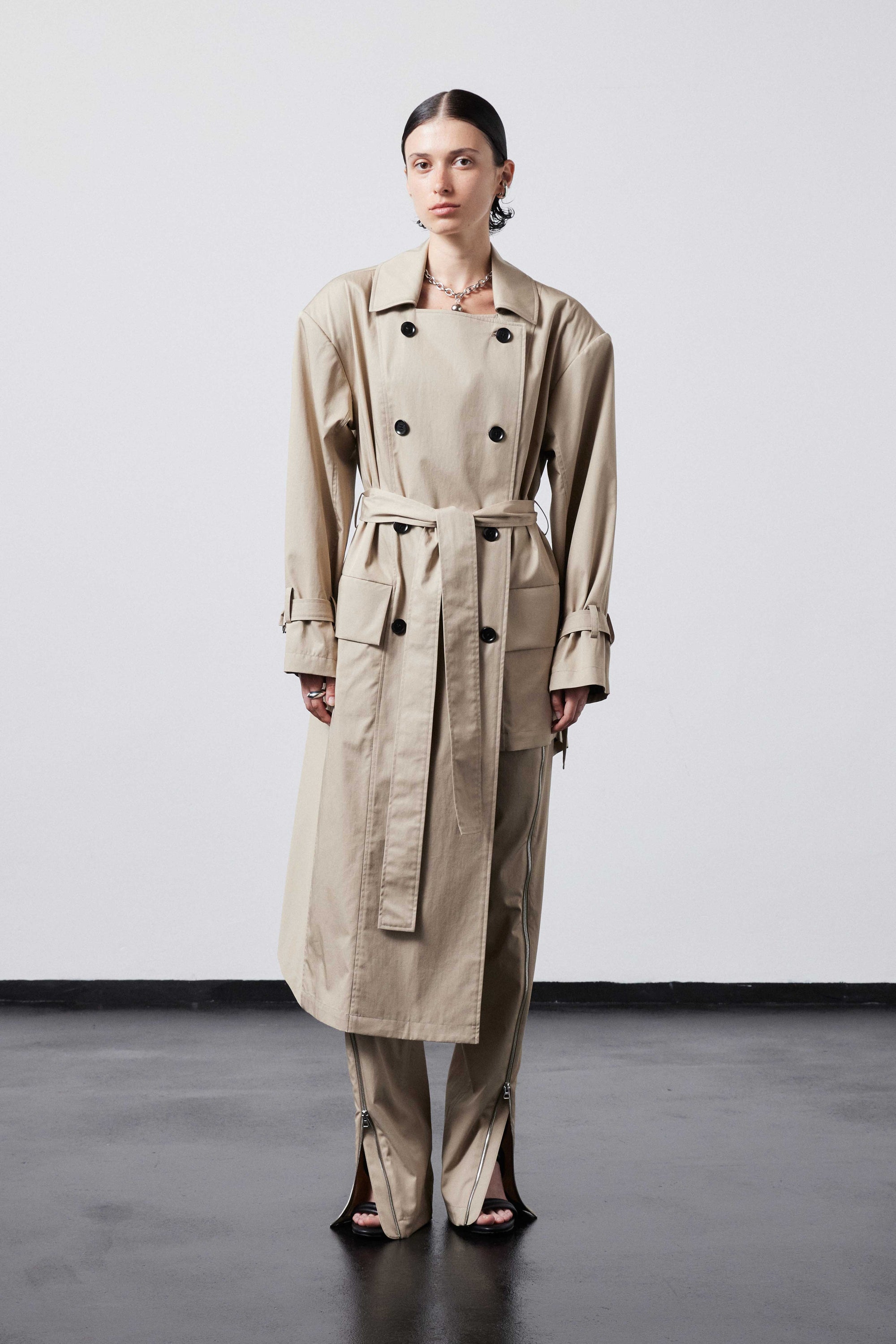 ECLIPSE TRENCH COAT